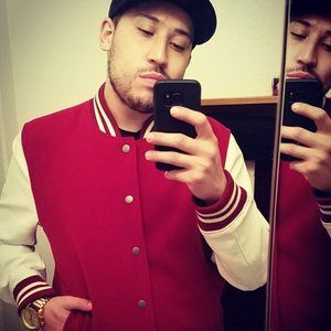 Meet your Posher, Emmanuel